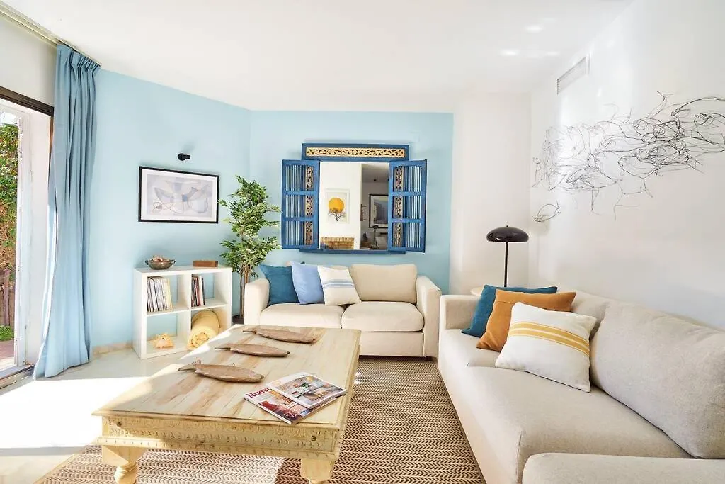Golden Beach Marbella-Primera Linea De Playa Apartment 0*, Marbella