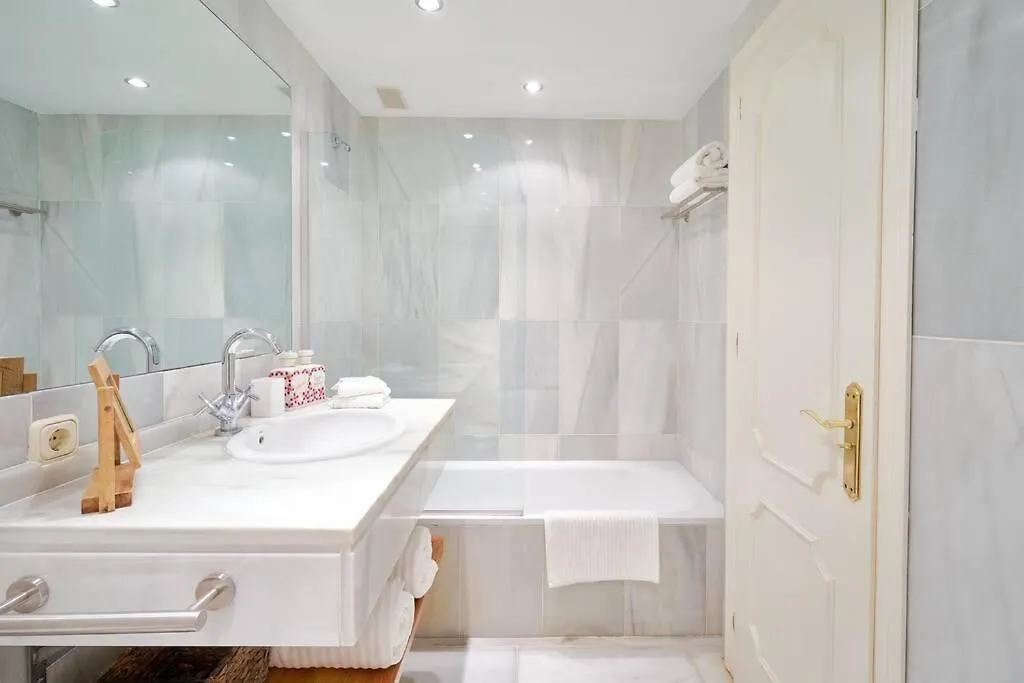 Golden Beach Marbella-Primera Linea De Playa Apartment 0*, Marbella Spain